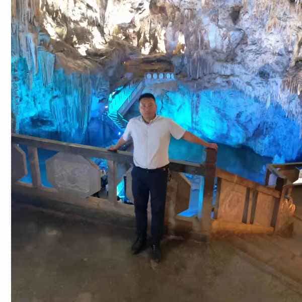 35岁岁云南单身帅哥 - 铜仁吉缘网